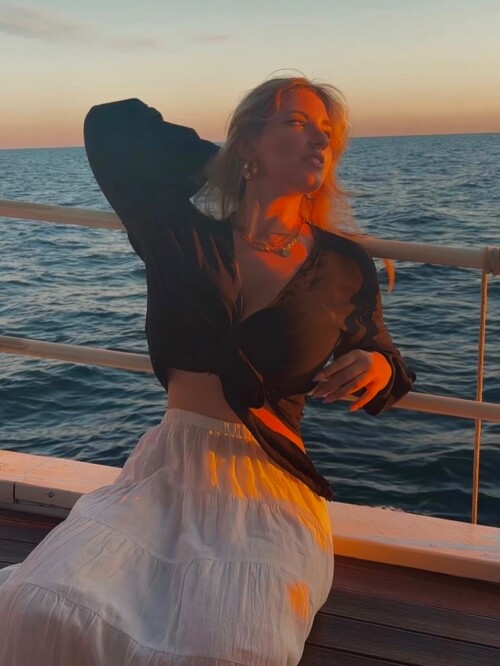 10000398062d3cf3ac3abf13d4