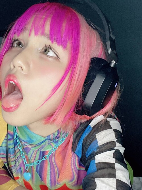 10000403057cf9cf71463664ec