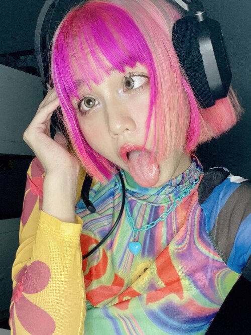 10000403075aab50541b9720b6