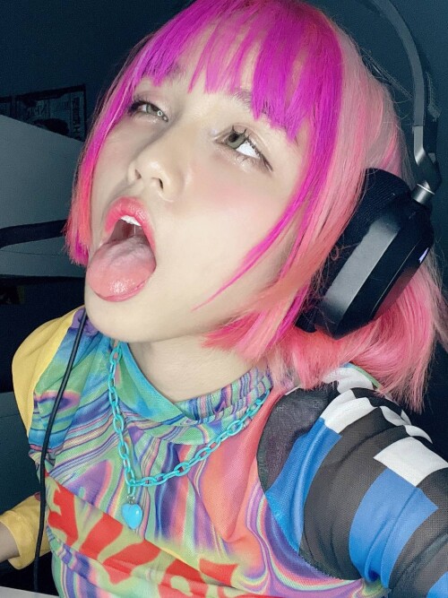 1000040308f903ea82b4526863