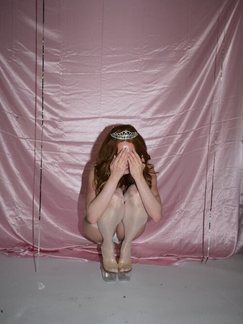 1000040749e0c90c92b28bf049