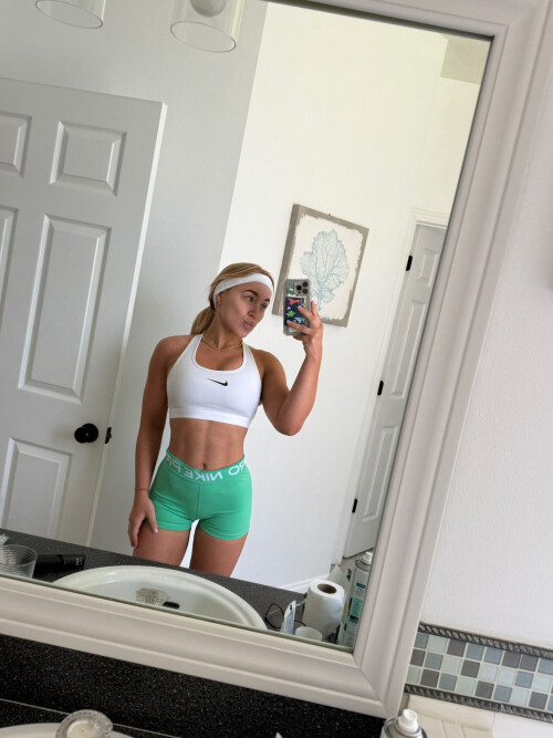 10000415394ba5c35a44e31f65