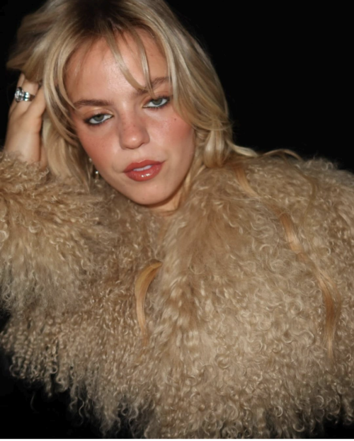 100004158182a36178226d9be4