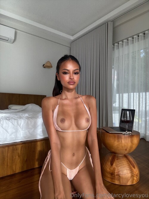 100004184931ae64c32ac3c6d9