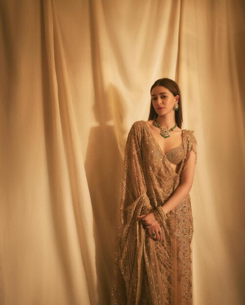 1000041877edae5858afac97f1