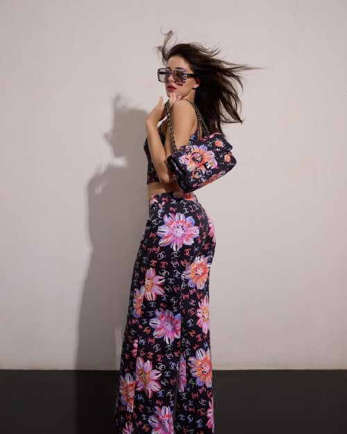 1000041886fbd67781635364f8