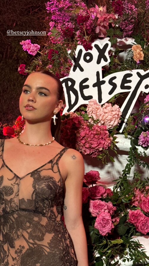 1000042096e9f33156aae91d56