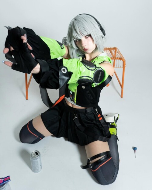 1000042271ac1c7265efdabcf7