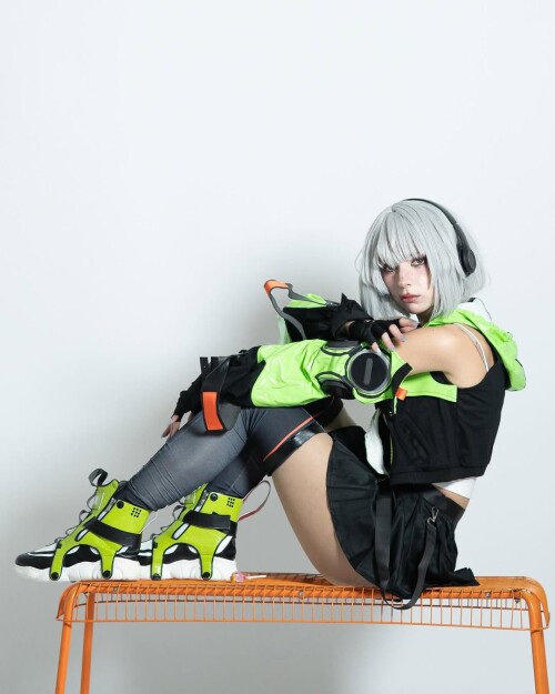 1000042272e0dfe36aa939f537