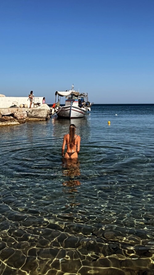 1000042706e77f8b61a7683e17