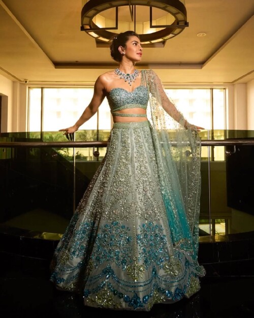 10000427778caf1f6f5f3ae529