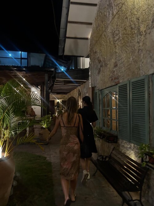 1000043012e8bd54edeca1d86e