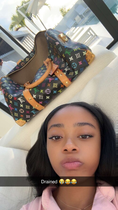 1000043157aaaa3a5210a3ec48