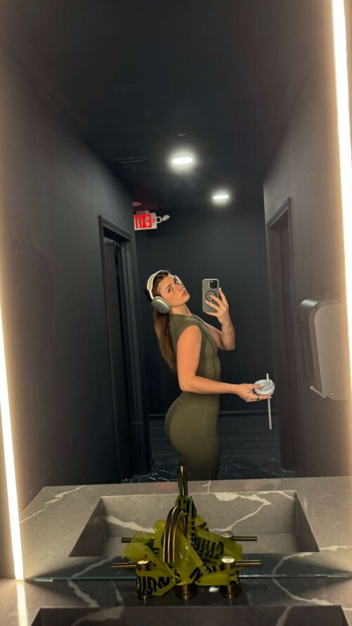 1000043249cde7d713a0af0f24