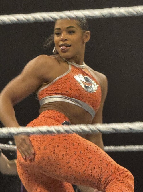 10000433060f8946b9781d9dde