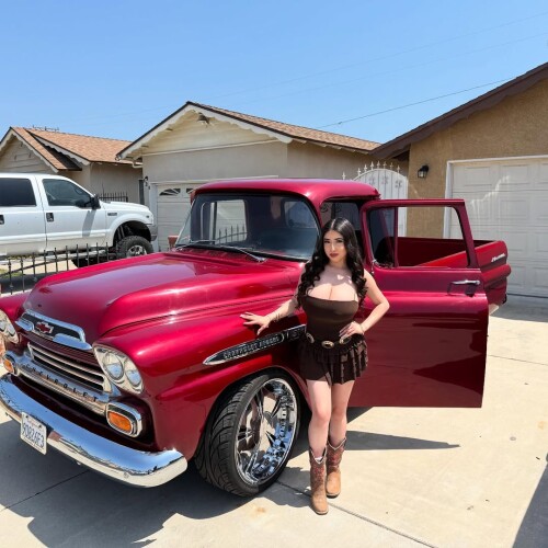 10000433226a61eb3dae6d2031