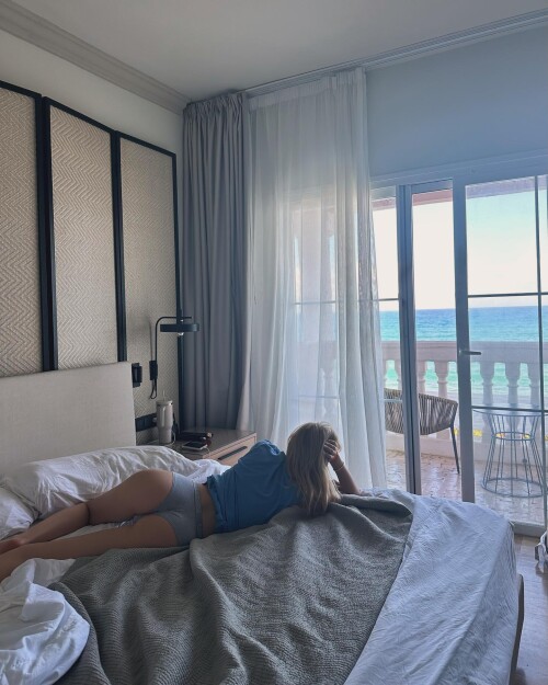 100004335239fb4f0e2b88449a