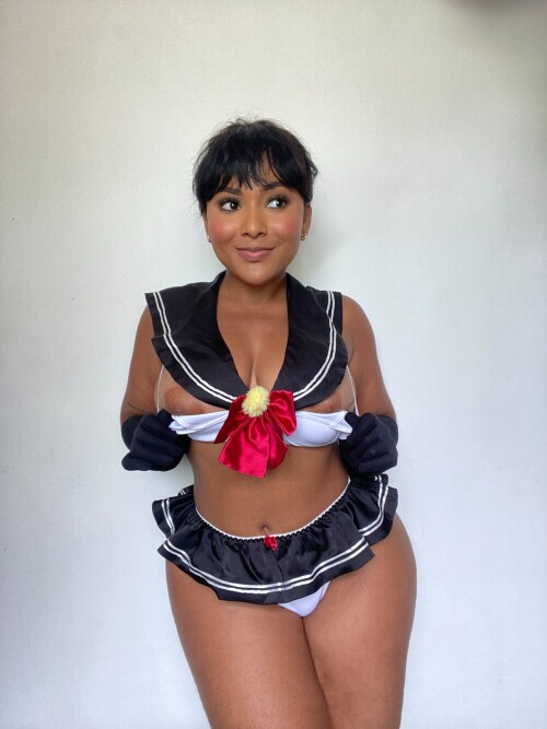 10000434161773a8ac92f5dcd5