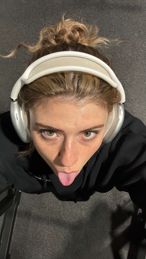 10000438724e39f204d02a0f75