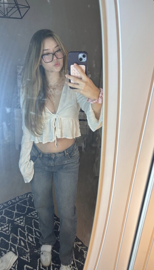 1000043982a74717419baeaf90