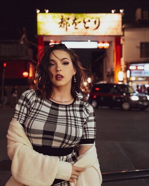 1000043992646b2bdec7961bf5