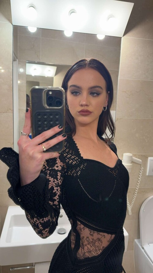 100004454779c064698cd524fe