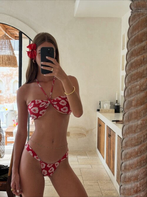 100004455602fe3e9c620d6779