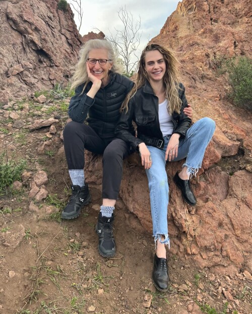 100004462413d8d4a9a2bc49f1