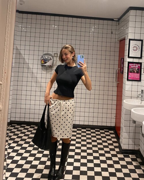 1000044628966f2ff4ab7837f2