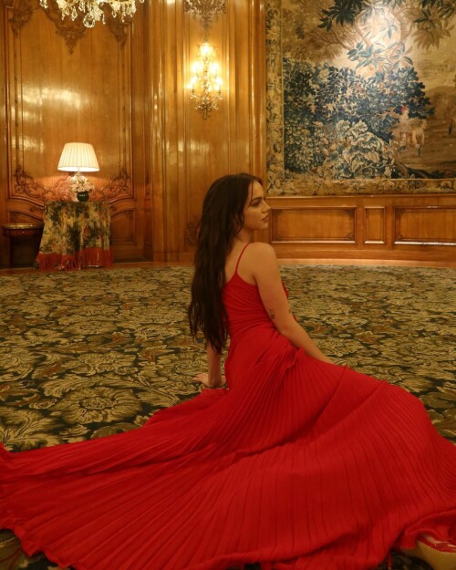 10000449418e1b8f8fa30dce95