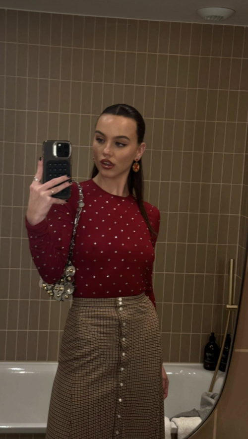 1000044944602d6d8b2af45011