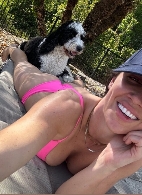 1000045061a0f8ec71d97bddd2