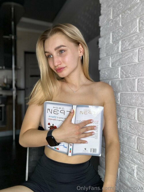 1000045822dcf5ea50fd17fd40