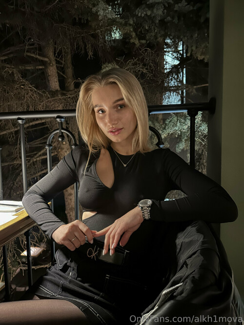 1000045836d2d3d963d6dfae3e