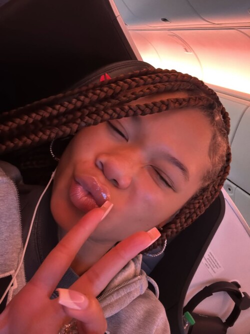 1000046206775cff93132d450b