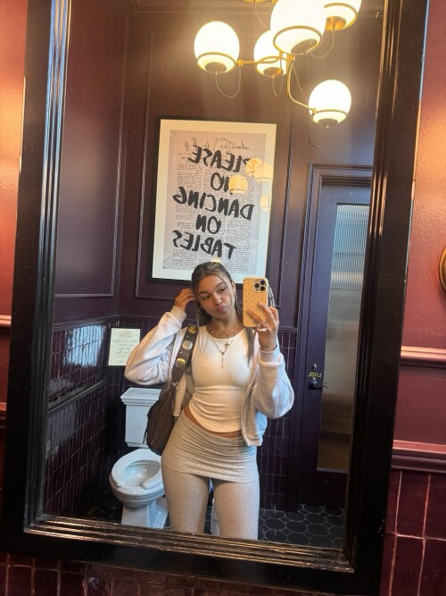 1000046246c6fcdc3b7f41912e