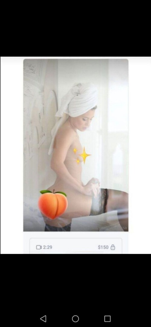 1000046439053f8388d8b0daed