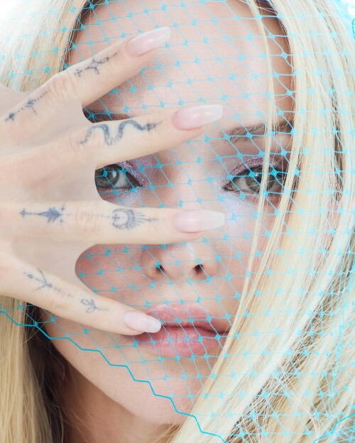 1000046861db75377301ccbe18