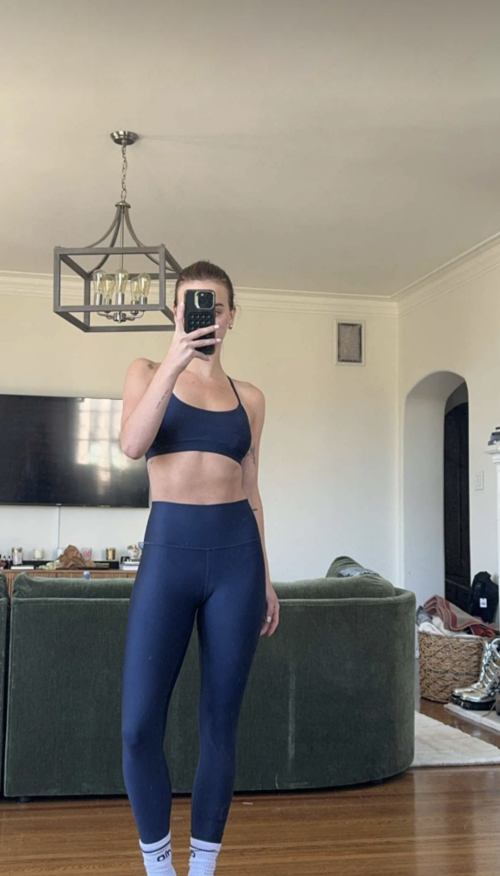 10000474063690569b1e0533cf