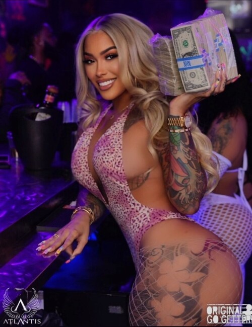 1000047422bb29af54bc9c18f4