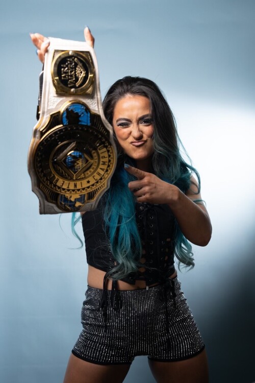 1000047767a305c78043615a95