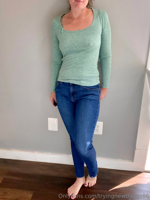 1000048151fcac11d61934bc30