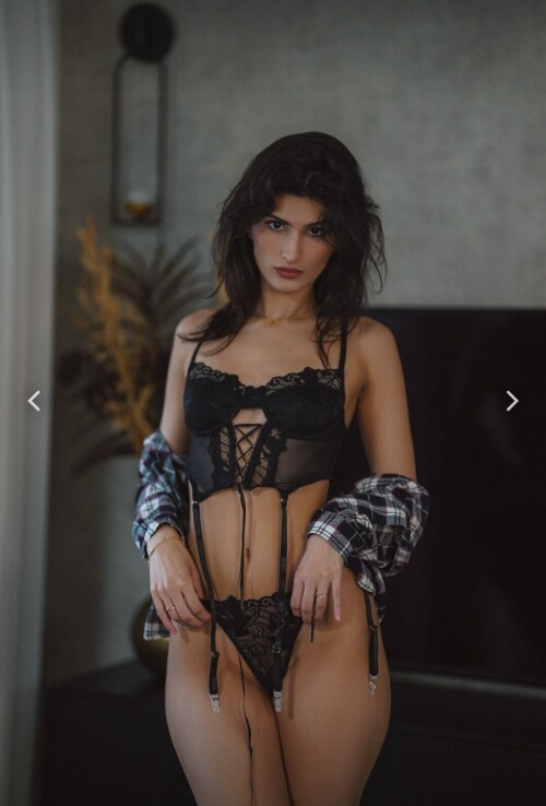 1000048257b4f6a2d4353faef1