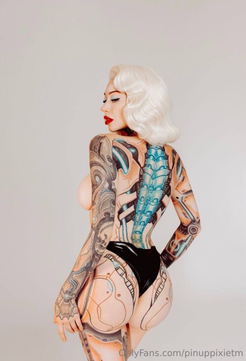 1000048505ecb1088779413174