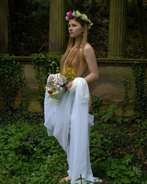 1000048635d23f78ad216ad9bd