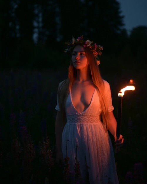 1000048650a3716ff372573cee