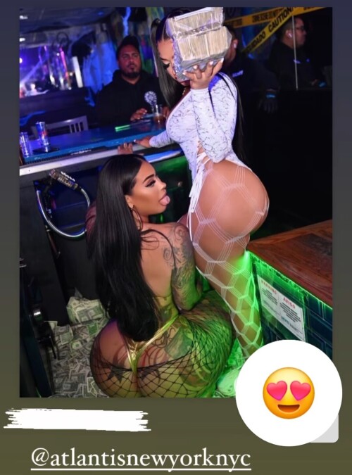 10000490306e6eed957d8c1cf1