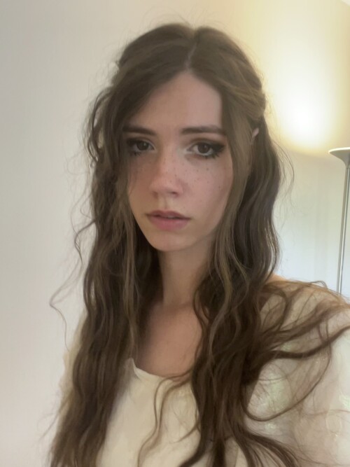 1000049260093e607b618ef641