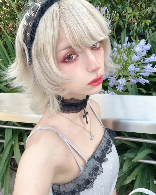 10000493010c692a9c77480701