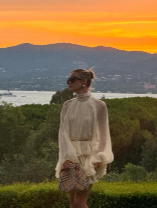 10000493020b0711ded3e3a536